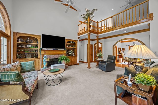 3008 Westview Drive, Greenville, NC 27834