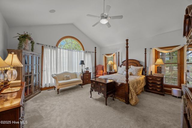 3008 Westview Drive, Greenville, NC 27834