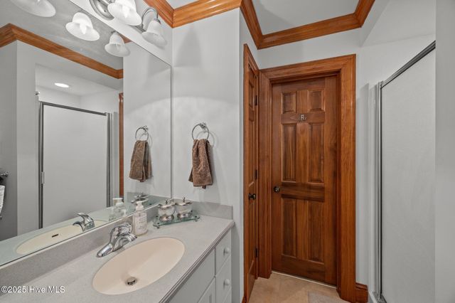 3008 Westview Drive, Greenville, NC 27834
