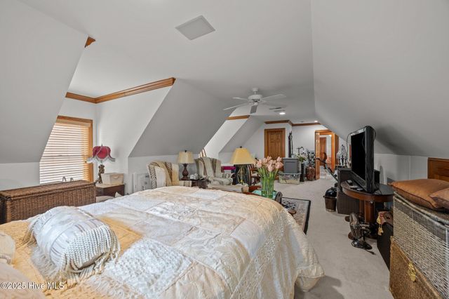 3008 Westview Drive, Greenville, NC 27834