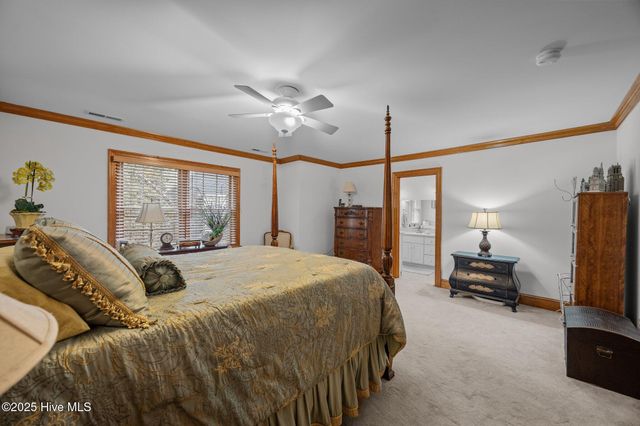 3008 Westview Drive, Greenville, NC 27834