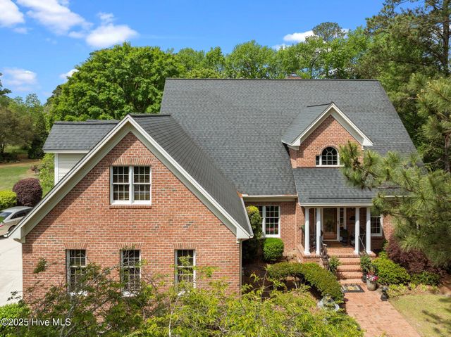 3008 Westview Drive, Greenville, NC 27834