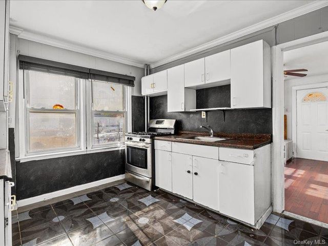 124-01 111, South Ozone Park, NY 11420