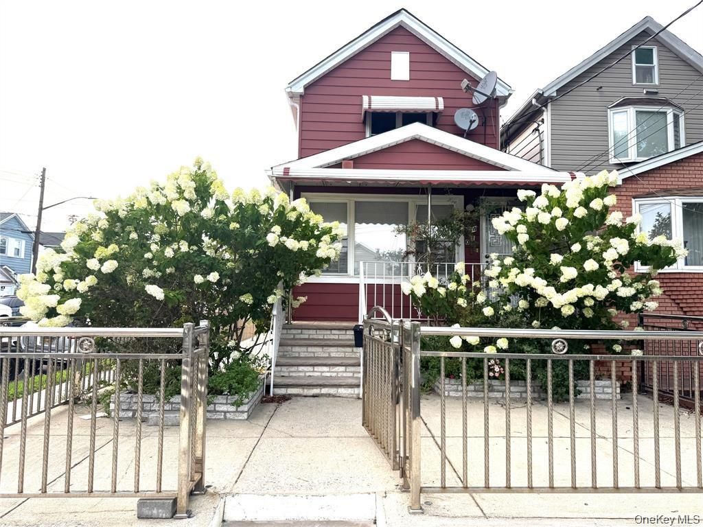 124-01 111, South Ozone Park, NY 11420 — exterior