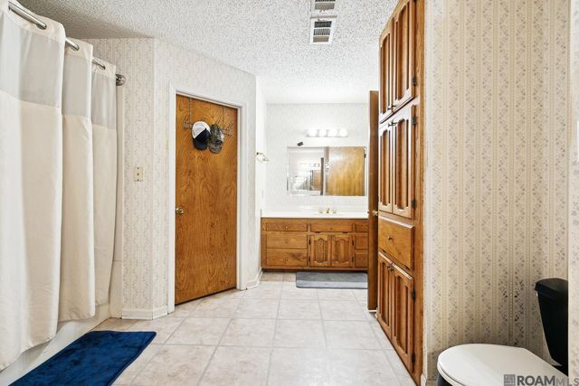 3312 Younger Dr, Addis, LA 70710