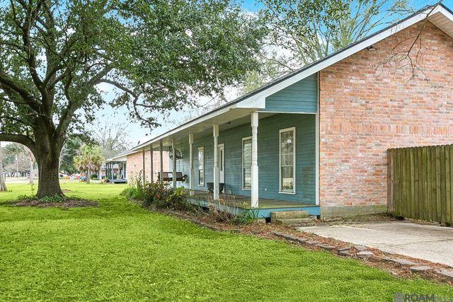 3312 Younger Dr, Addis, LA 70710