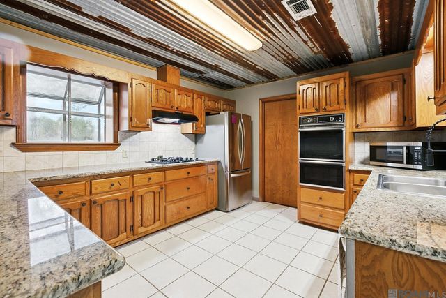 3312 Younger Dr, Addis, LA 70710