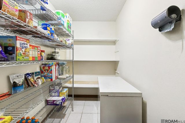 3312 Younger Dr, Addis, LA 70710