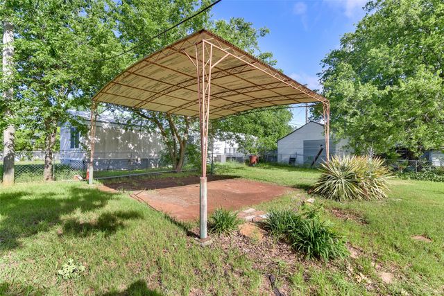 27 Richard Drive, Gordonville, TX 76245