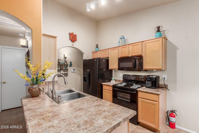 42683 W ANNE Lane, Maricopa, AZ 85138