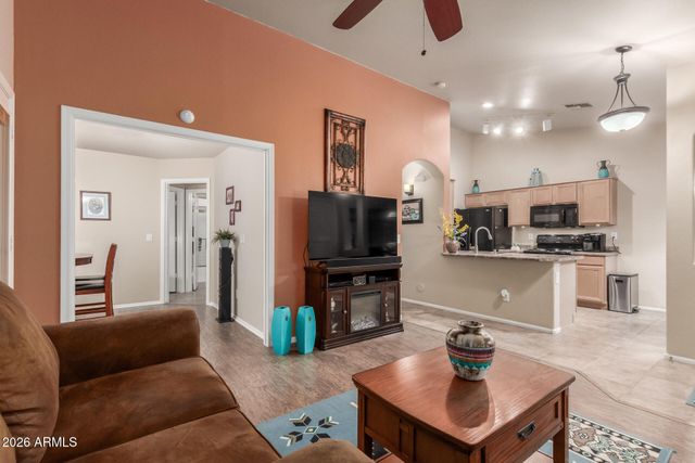 42683 W ANNE Lane, Maricopa, AZ 85138