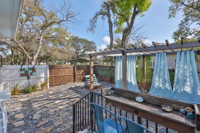 8607 N TALIAFERRO AVENUE, Tampa, FL 33604