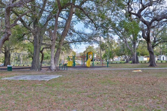 8607 N TALIAFERRO AVENUE, Tampa, FL 33604