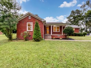 130 Horseshoe Dr, Shelbyville, TN 37160