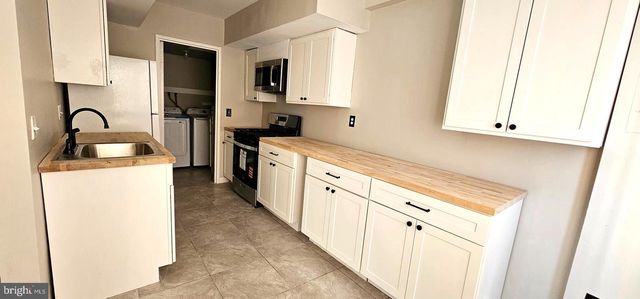 501 GERMANTOWN CT, Warminster, PA 18974