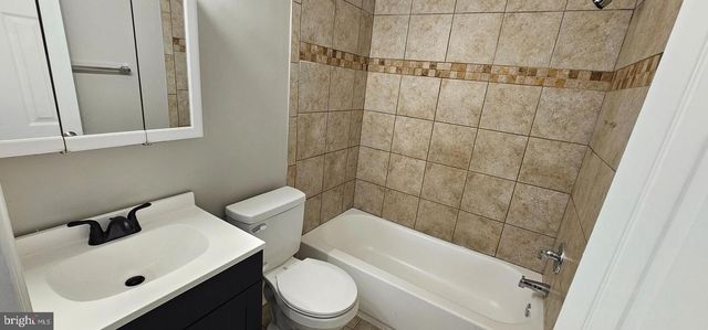 501 GERMANTOWN CT, Warminster, PA 18974