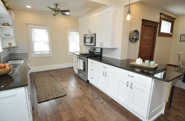 653 Oakwood Avenue, Columbus, OH 43205