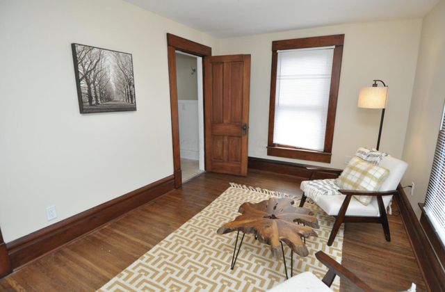 653 Oakwood Avenue, Columbus, OH 43205