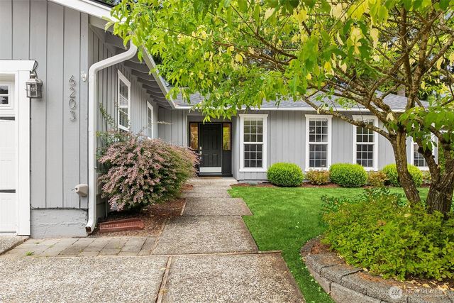 6203 144th Avenue NE, Redmond, WA 98052