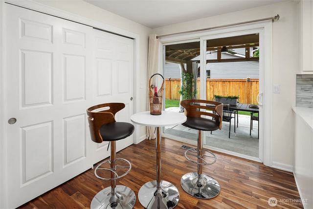 6203 144th Avenue NE, Redmond, WA 98052