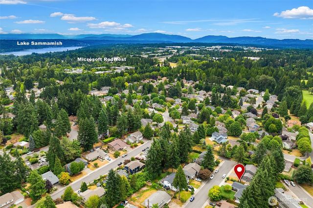 6203 144th Avenue NE, Redmond, WA 98052