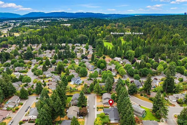 6203 144th Avenue NE, Redmond, WA 98052