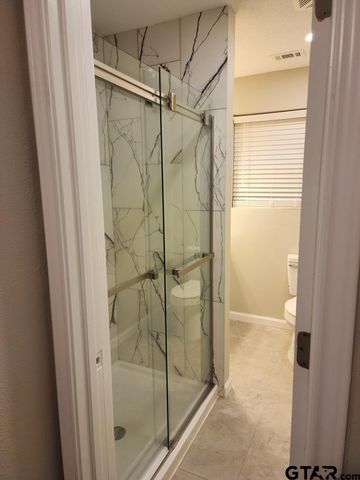 402 W. Carolina St, Palestine, TX 75803