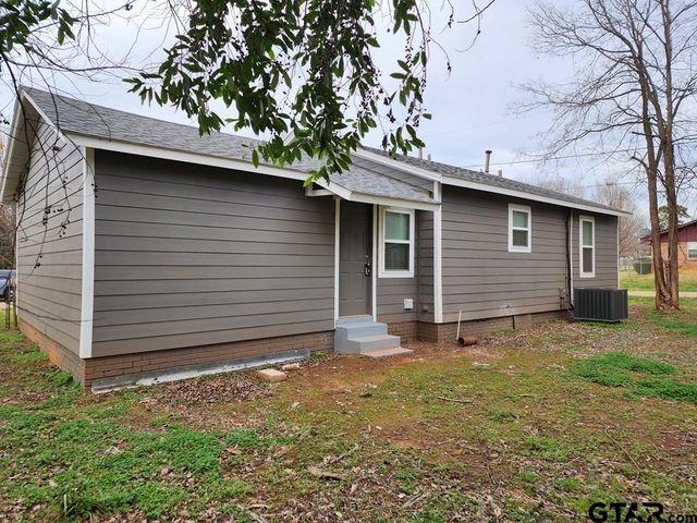 402 W. Carolina St, Palestine, TX 75803