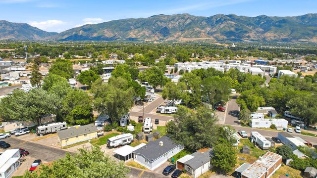 29 W GROVER ST, Layton, UT 84041