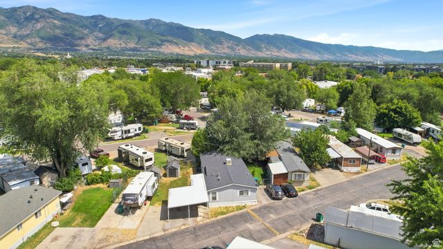 29 W GROVER ST, Layton, UT 84041