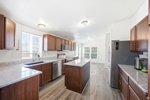 29 W GROVER ST, Layton, UT 84041