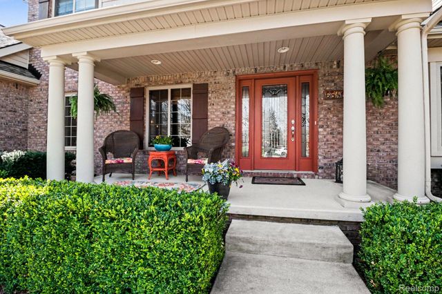 6846 Williamsbury Circle, Independence Charter Township, MI 48348