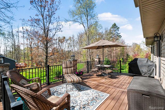 6846 Williamsbury Circle, Independence Charter Township, MI 48348