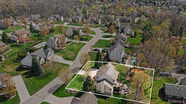6846 Williamsbury Circle, Independence Charter Township, MI 48348