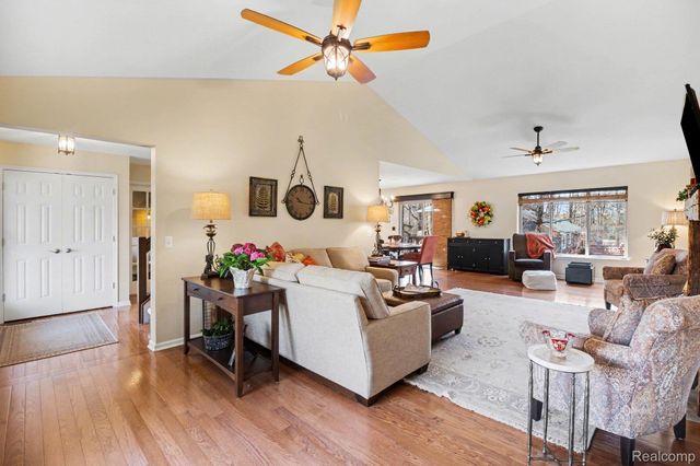 6846 Williamsbury Circle, Independence Charter Township, MI 48348