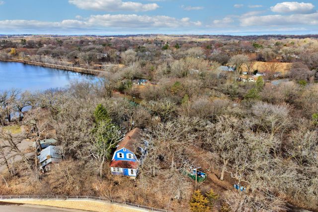 4936 Shady Oak Road S, Minnetonka, MN 55343