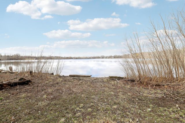 4936 Shady Oak Road S, Minnetonka, MN 55343