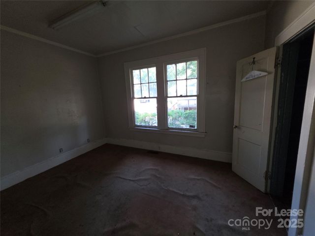 1323 The Plaza None, Charlotte, NC 28205