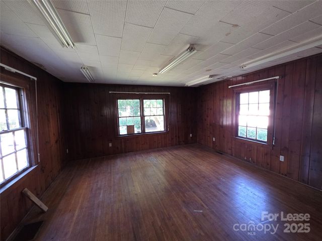 1323 The Plaza None, Charlotte, NC 28205