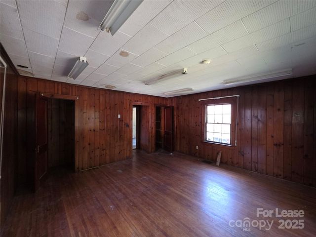 1323 The Plaza None, Charlotte, NC 28205