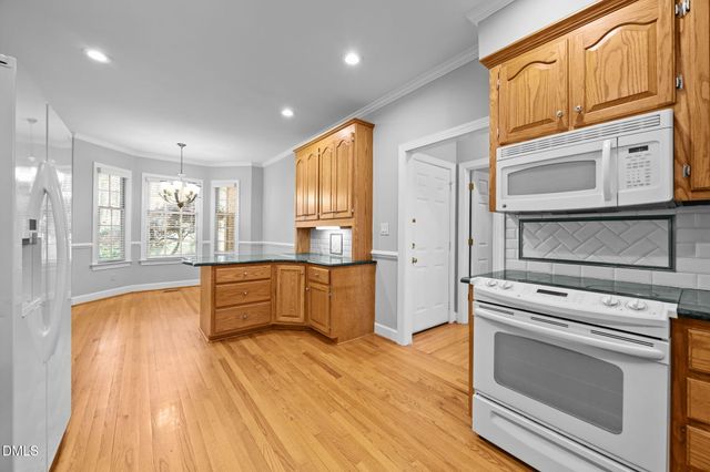 6216 Acorn Ridge Trail, Hillsborough, NC 27278