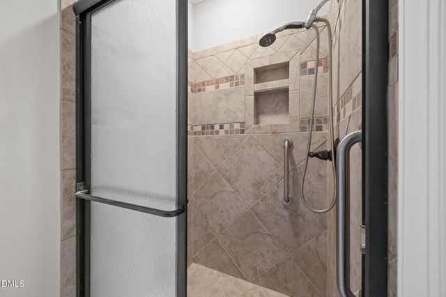 6216 Acorn Ridge Trail, Hillsborough, NC 27278