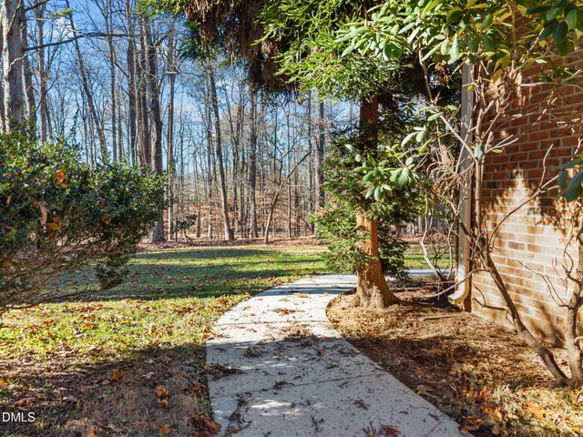 6216 Acorn Ridge Trail, Hillsborough, NC 27278
