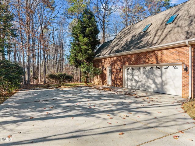 6216 Acorn Ridge Trail, Hillsborough, NC 27278
