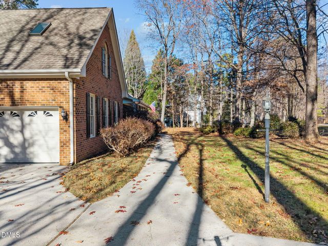 6216 Acorn Ridge Trail, Hillsborough, NC 27278