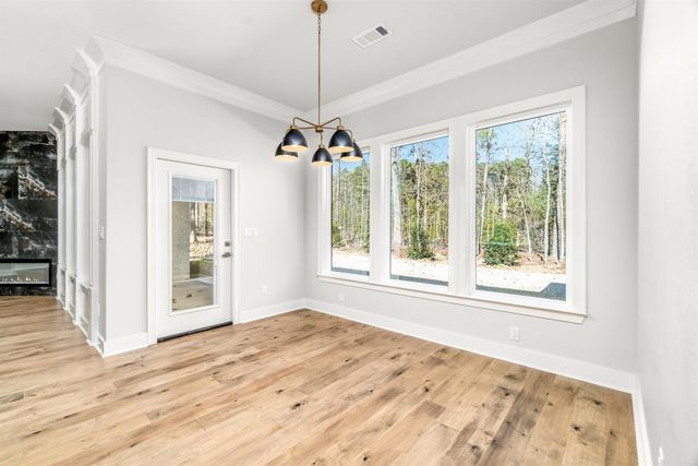 8 Acambaro Place, Hot Springs Village, AR 71909