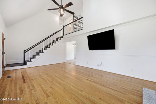 949 Teakwood Drive, Greenville, NC 27834