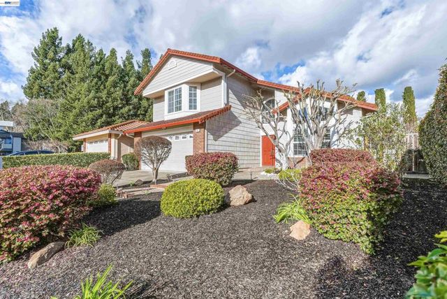 280 Summerford Cir, San Ramon, CA 94583