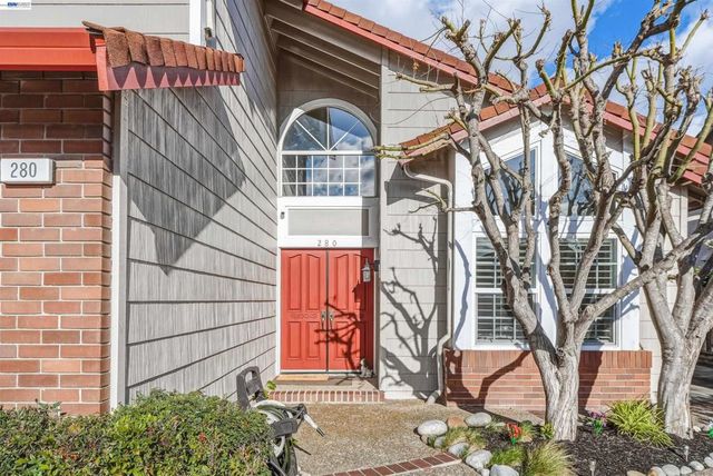 280 Summerford Cir, San Ramon, CA 94583