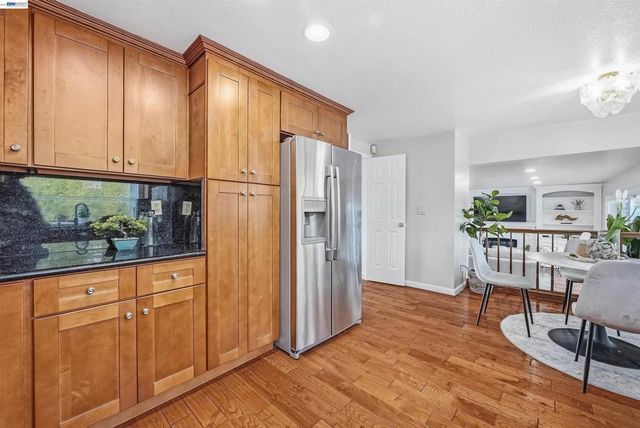 280 Summerford Cir, San Ramon, CA 94583
